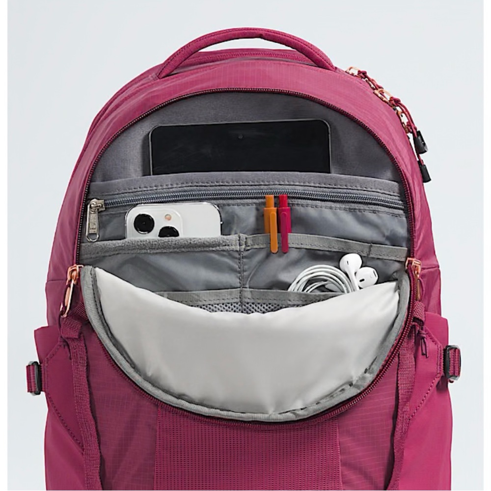 The North Face Recon Luxe Backpack - Picture 5 of 6